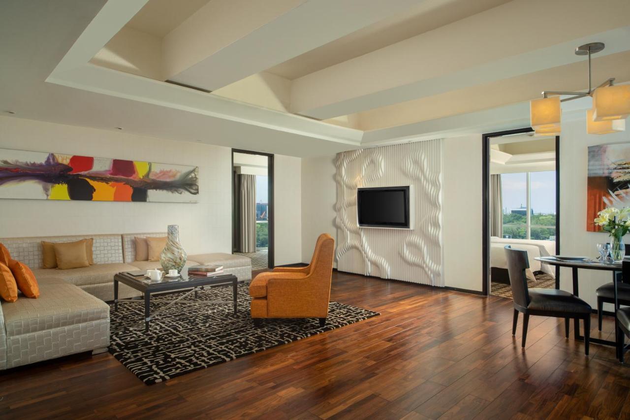 Artotel Ts Suites Surabaya Luaran gambar